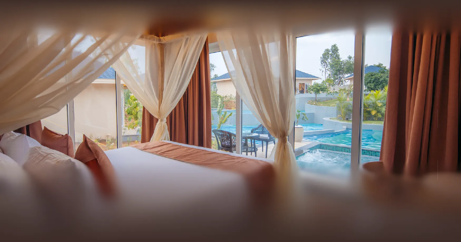 Accommodation Feature
