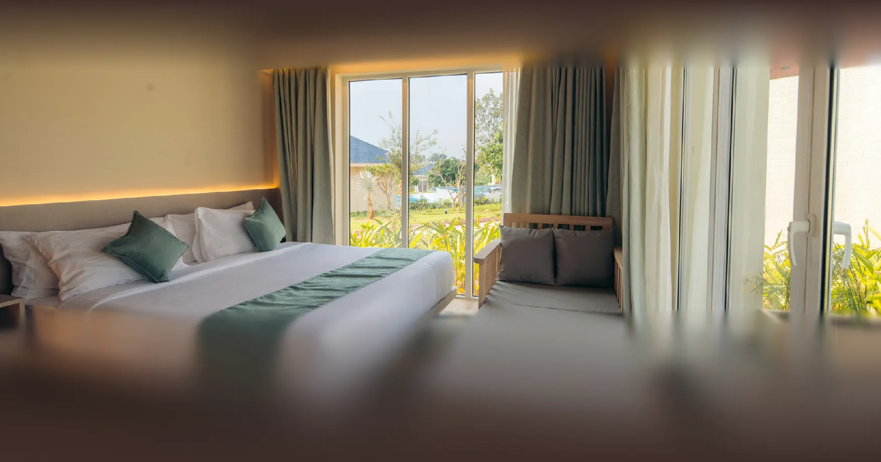 Accommodation Feature